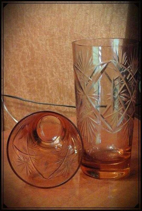 Німецький кольоровий кришталь 1950-х років, стопки. Текст!