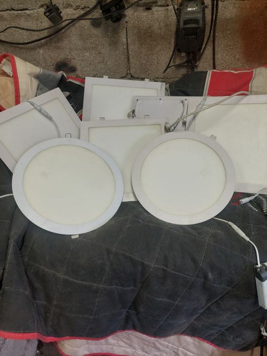 Ceiling LED Spotlight433491377537699841