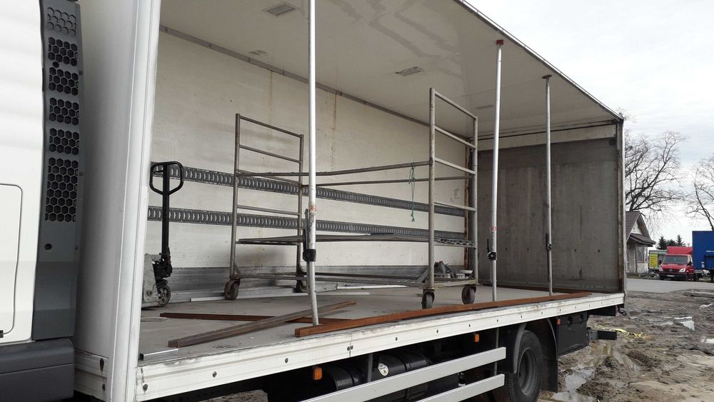 Przeróbka kontenera na firankę