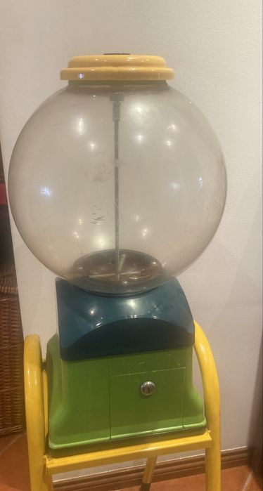 Maquina de brindes/pastilhas