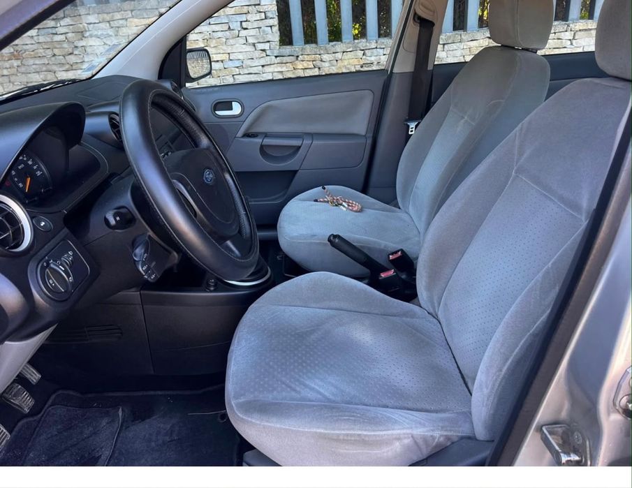 Ford fiesta 2003