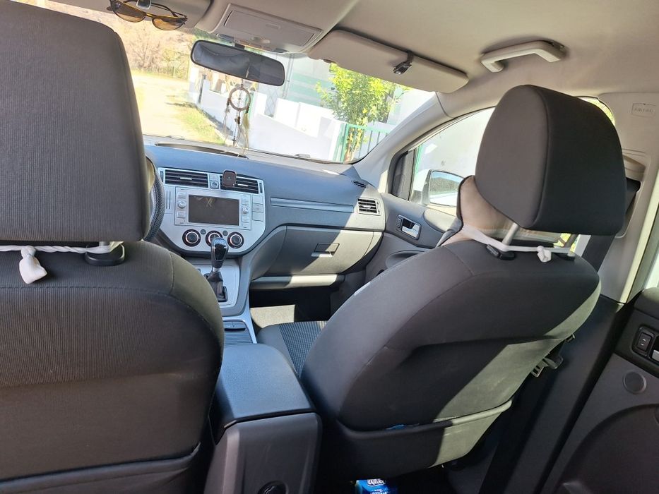 Ford Kuga Titanium64750404684802123