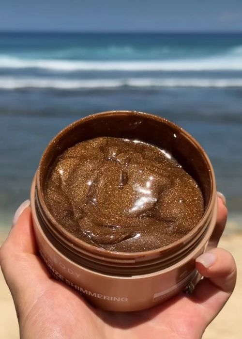 Bali body Bronze shimmering tanning gel Сяючий гель для засмаги SPF15