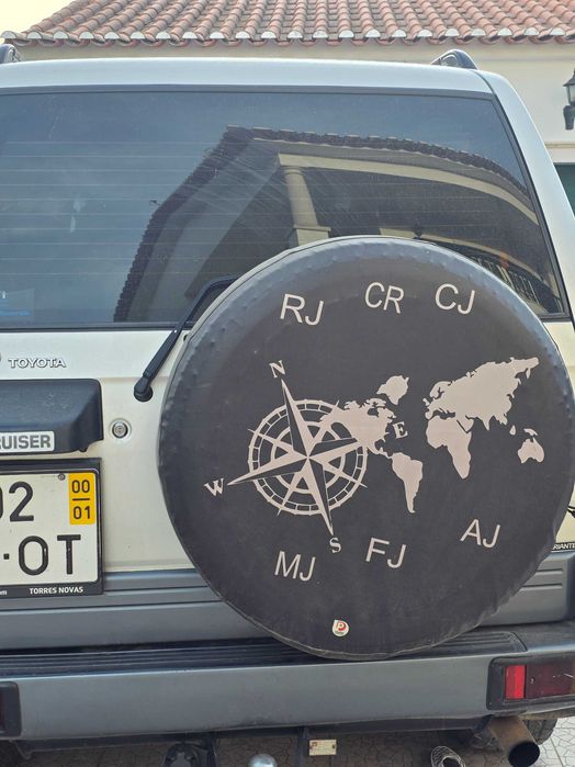 Toyota land cruiser kjz 8 lugares