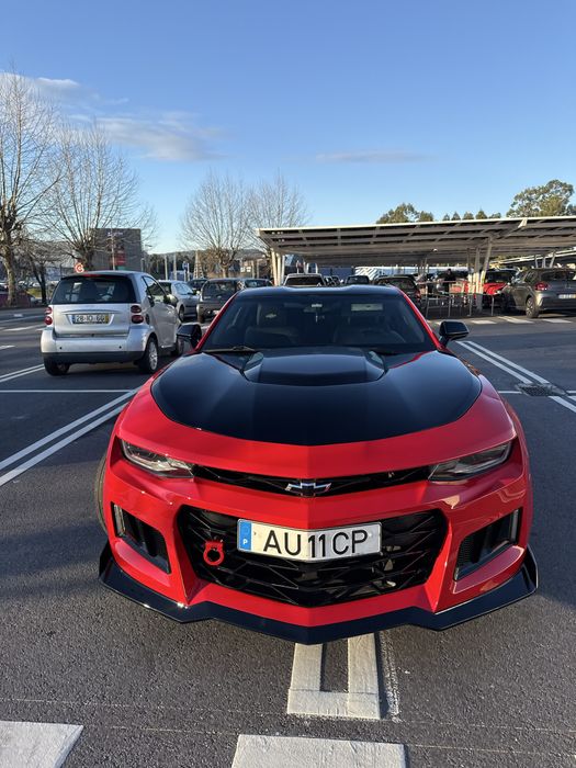 Camaro 2000 cc, fully equipped, like new