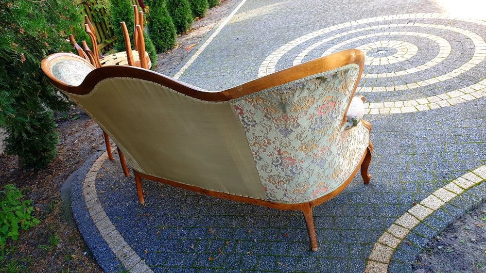 Zestaw sofa i4 krzesla piękny styl antyczny idealny do wiejskiego domu