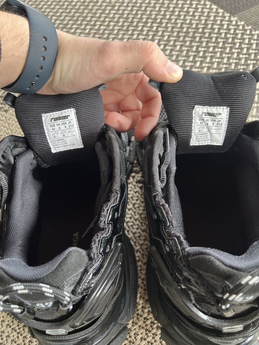 Balenciaga runner
