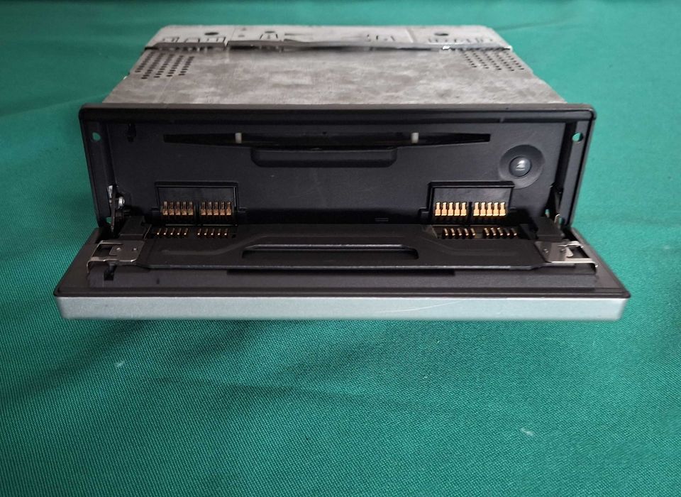 Rádio vintage, Grundig ALLIXX, SCD5490 RDS - 4x50W
