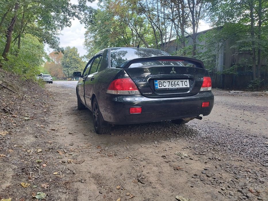 mitsubishi lancer 9 1.6