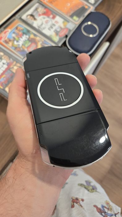 Psp em muito bom estado com jogos