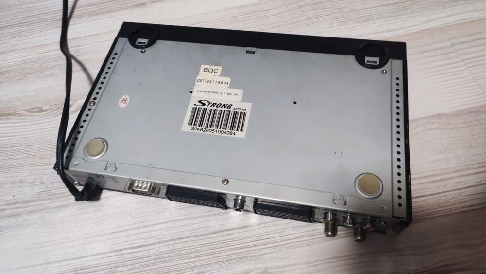 Приставка Strong srt6126