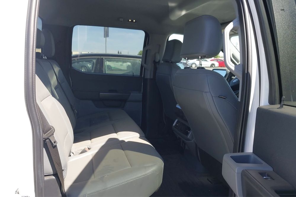 Ford F-150 Lightning 2023