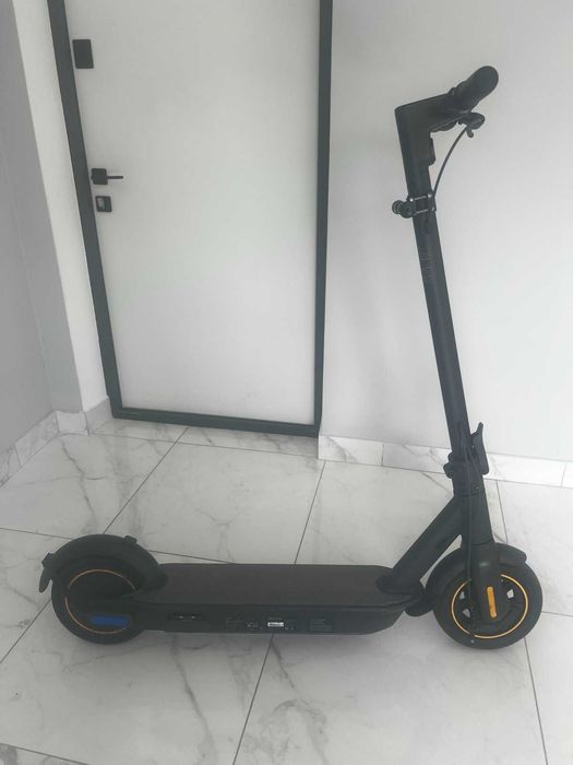 електросамокат Ninebot MAX G30P