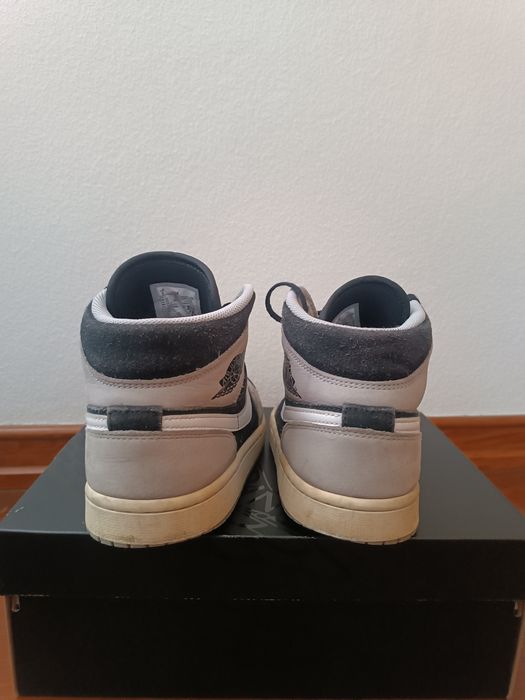 Nike Air Jordan 1 mid