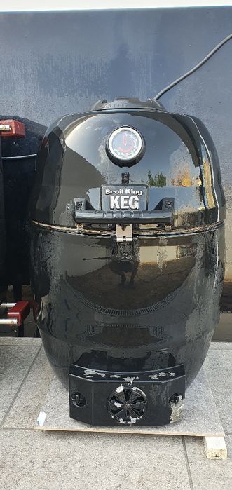 KEG 2000 Barbecue Forno a carvão  BROIL KING