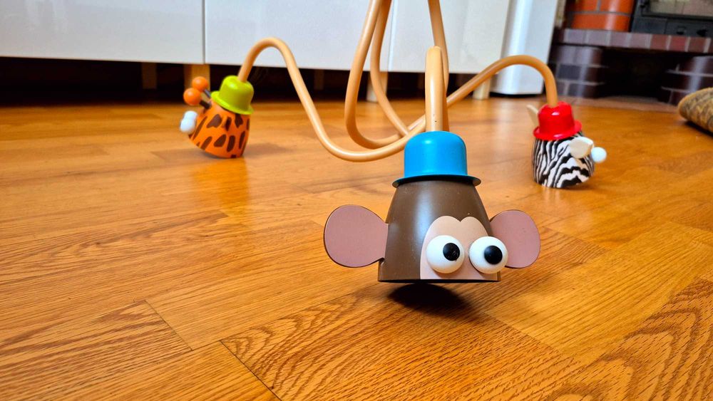 Lampka sufitowa z motywem zwierzęcym - żyrafa, małpka i zebra