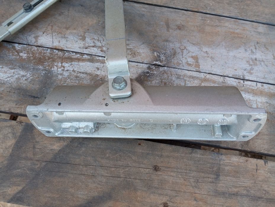 Mola para porta GEZE