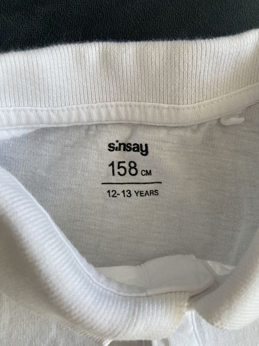 Biały t-shirt z kołnierzykiem 158 dla chłopca
