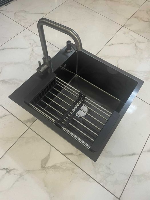 Мийка Lidz 5050 чорна та змішувач для кухні Kraft з нержавіючої сталі