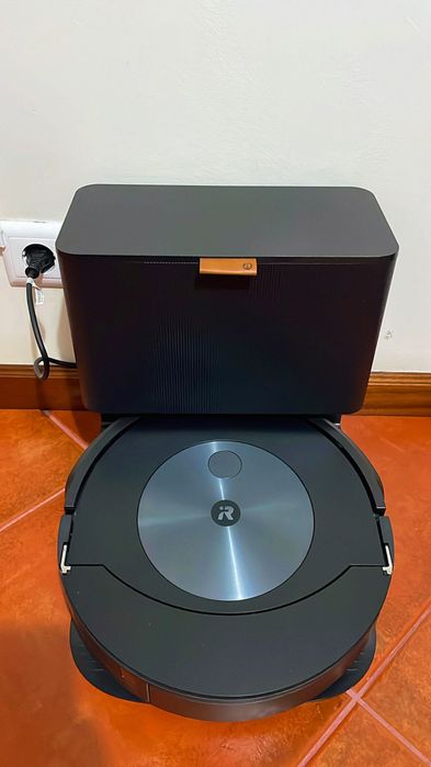 Aspirador Roomba Combo j7+