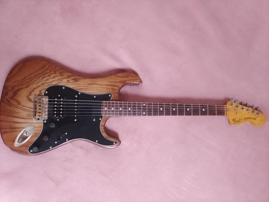 Продам майстрові гітару тип стратокастер.