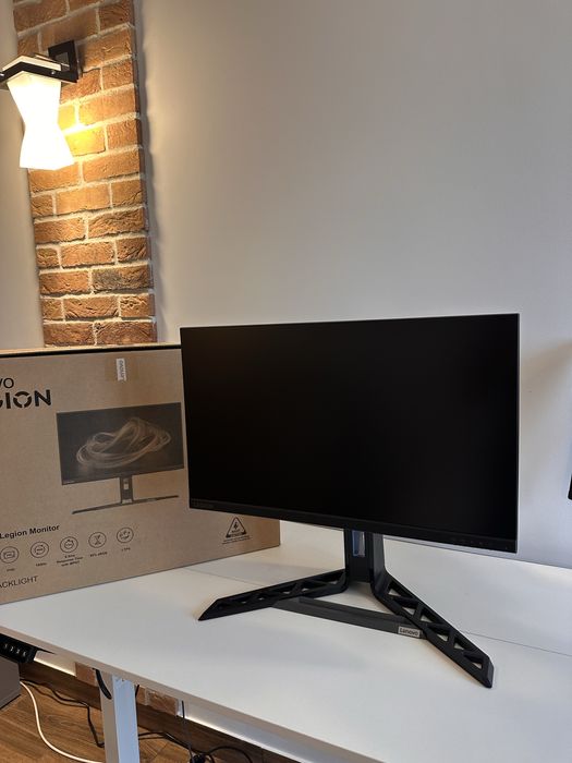 Monitor 24” Lenovo Legion R24e