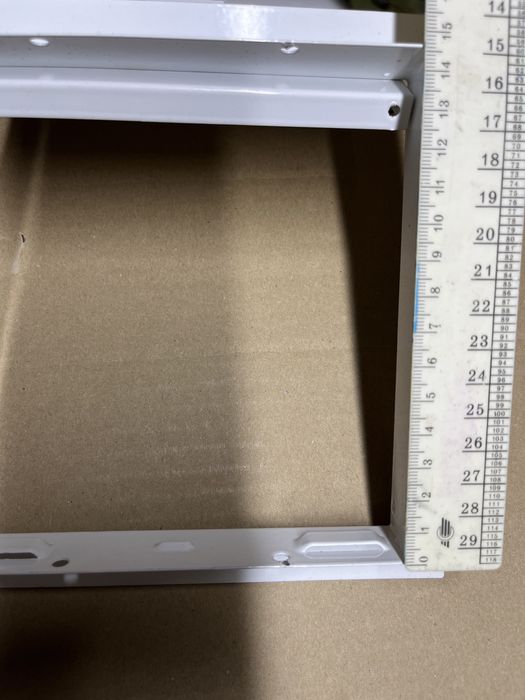 Дверца для ревизий металлическая 18,5 см на 18,5 см