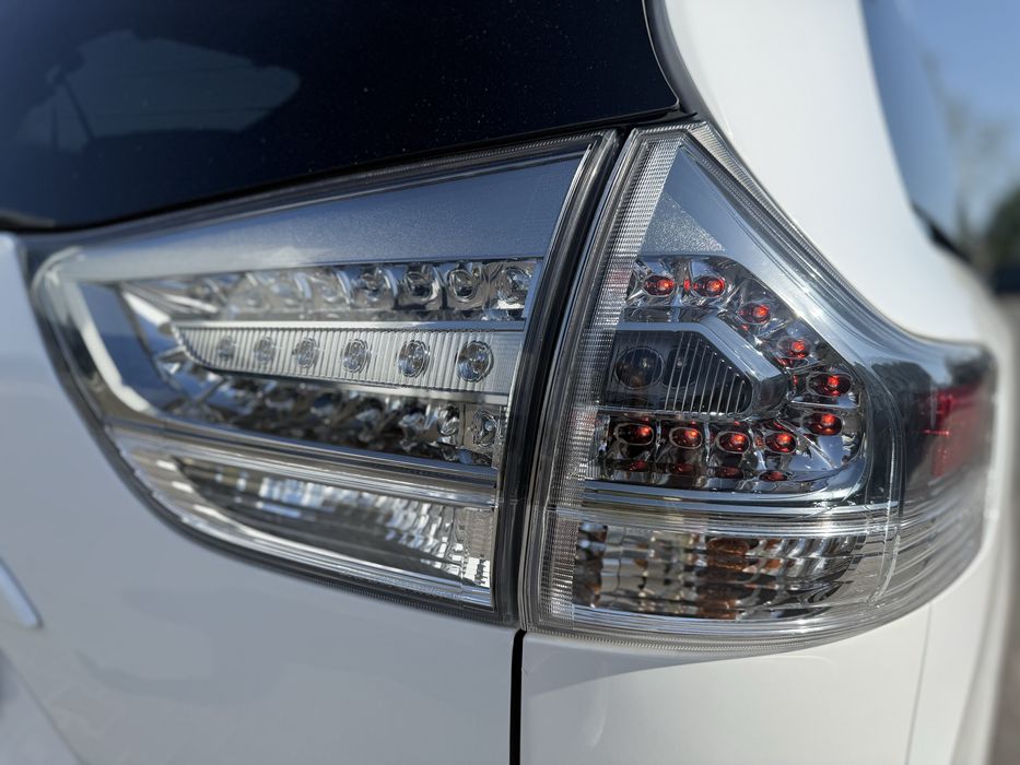 Продам Toyota Sienna 3.5  2016г Газ+Бензин