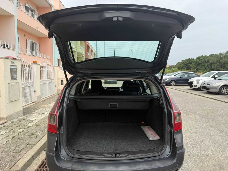 Renault Mégane Break 1.5 dCi 2007 — Excelente Oportunidade
