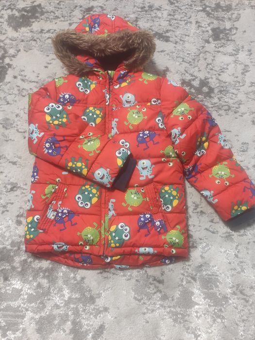 Зимова курточка для хлопчика.