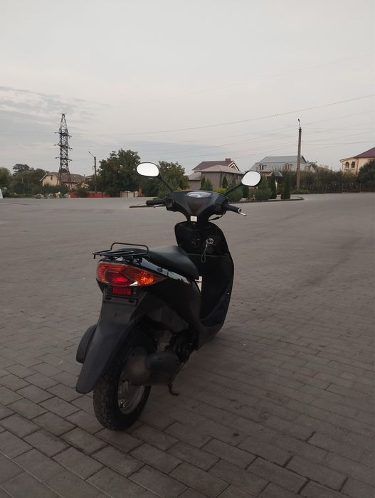 Продам скутер Suzuki Adress V50