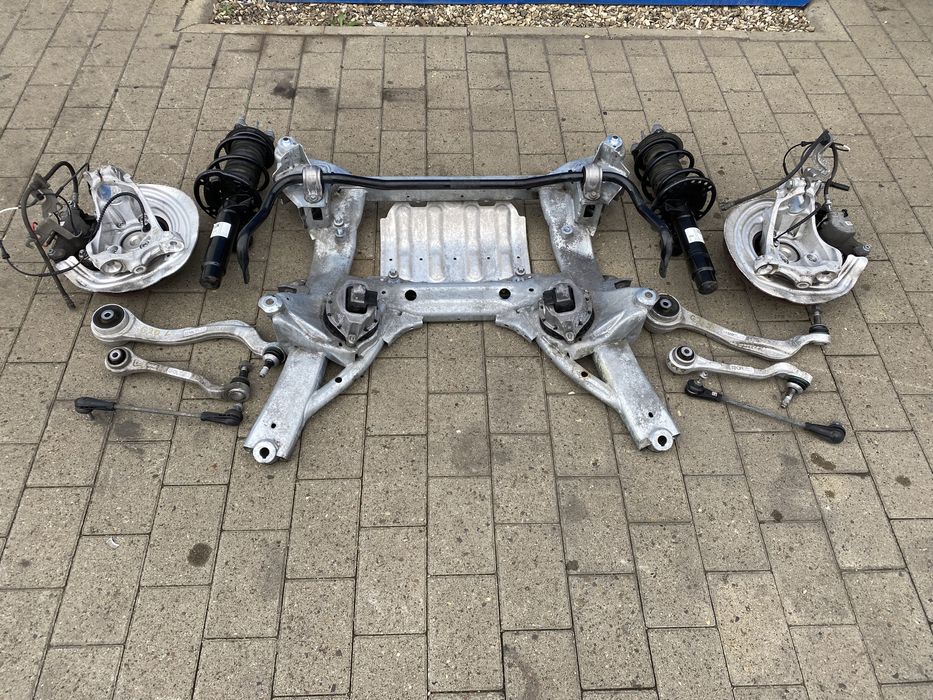 Передняя подвеска BMW G20 330i