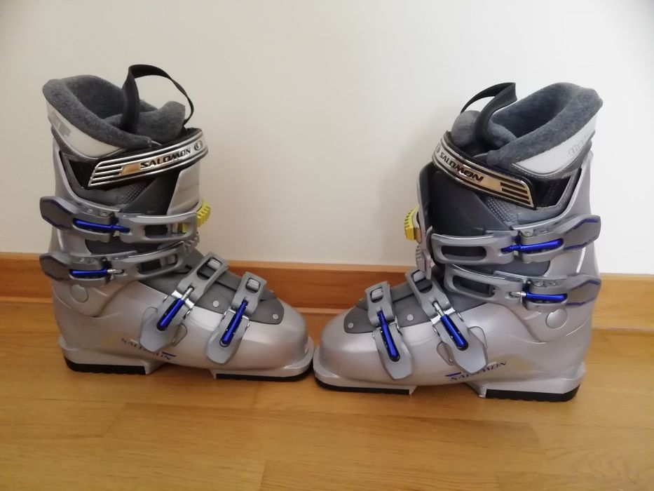 Botas Salomon tamanho 39 e saco