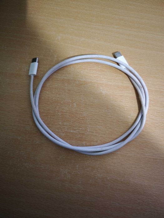 Cables for iPhone64283918770945122