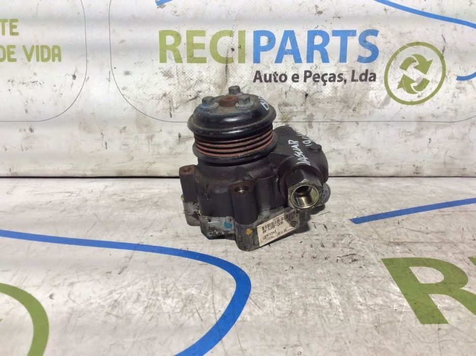 Bomba de direção Jaguar X-Type