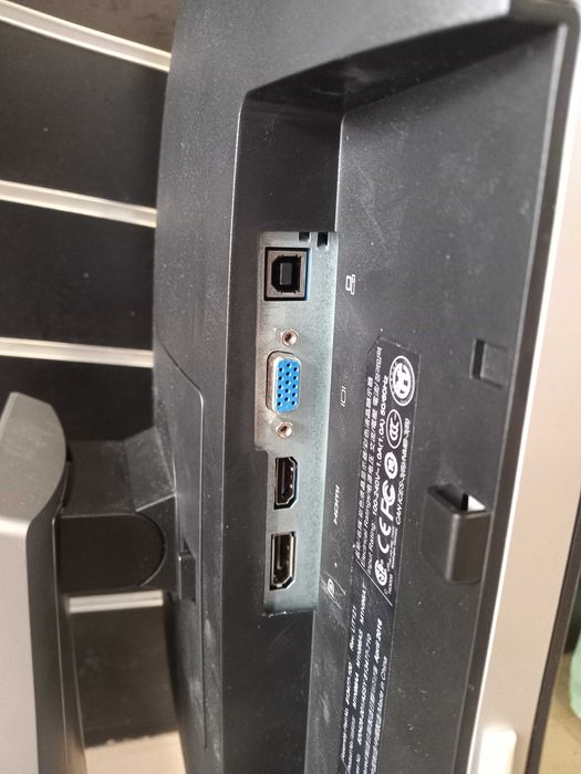 Монітор 21.5" HP EliteDisplay E222 DisplayPort HDMI VGA