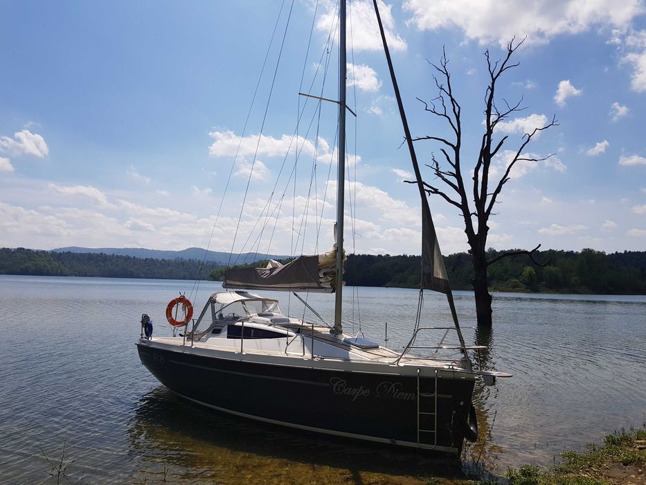 Czarter jachtu Solina 27 Twister 780 Sasanka 660 Antila 26 Polańczyk