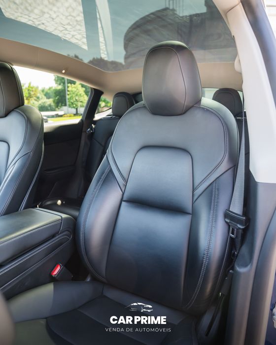 Tesla model Y long range 2022