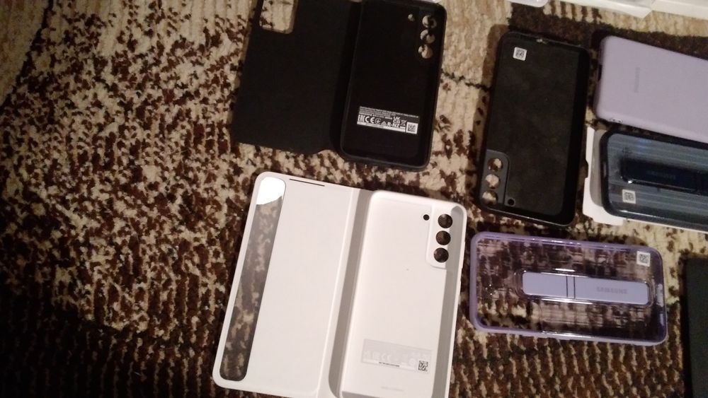 Чехлы для телефонов Samsung