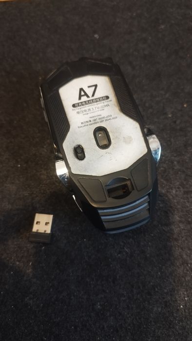 Myszka bezprzewodowa A7