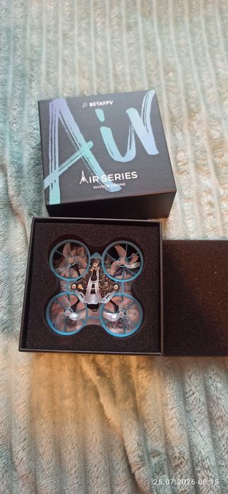 Dron Air 65 ze wszystkimi akcesoriami