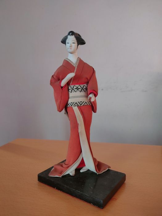 Boneca Geisha Japonesa para colecionadores.