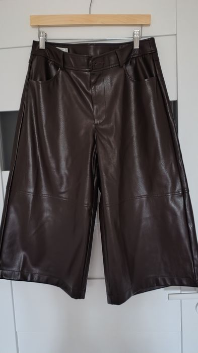 Bermudy Stradivarius rozm 40