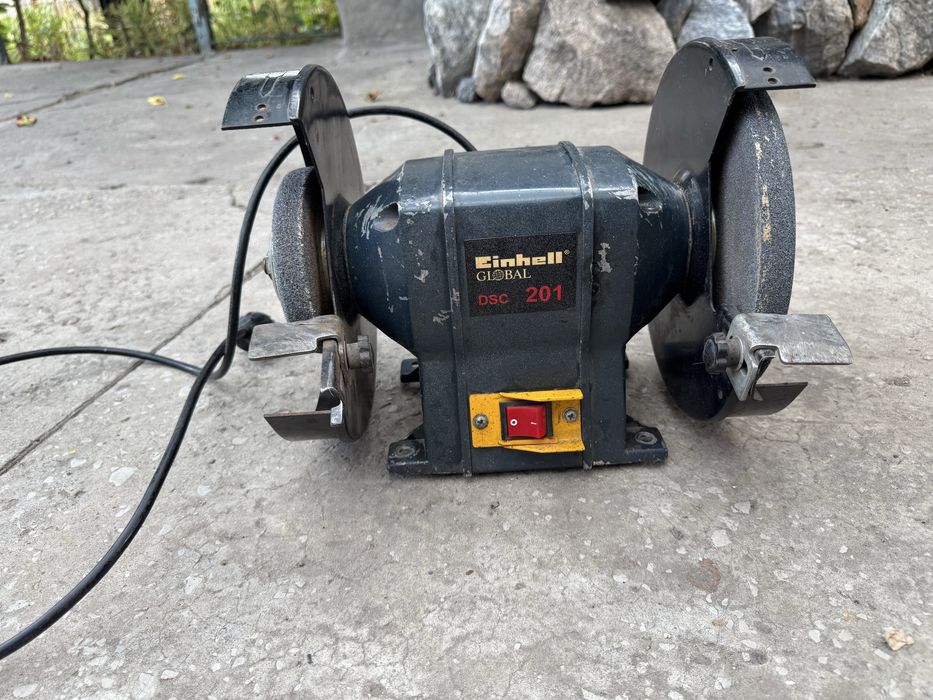 Точильний верстат Einhell Global DSC 201 – повністю справний
