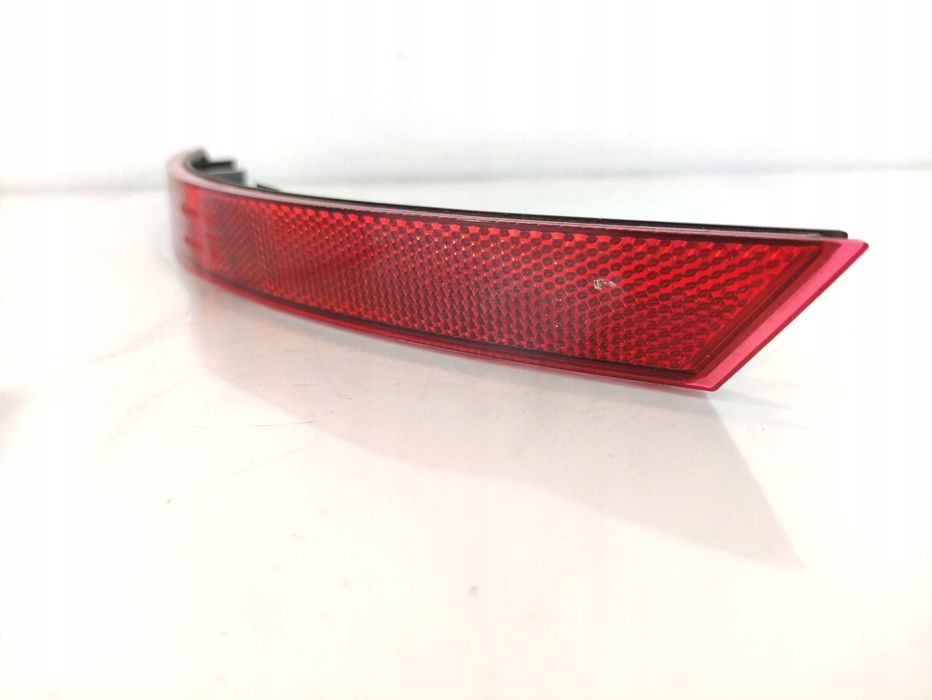 audi a4 b9 odblask zderzaka lewy tył 8w0945105d