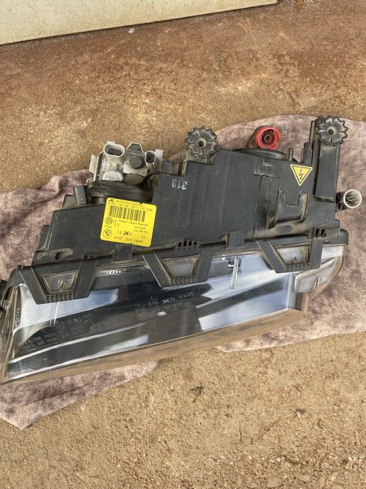 Фара передня BMW E46 ліва