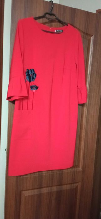 Плаття нарядне червоне р,54