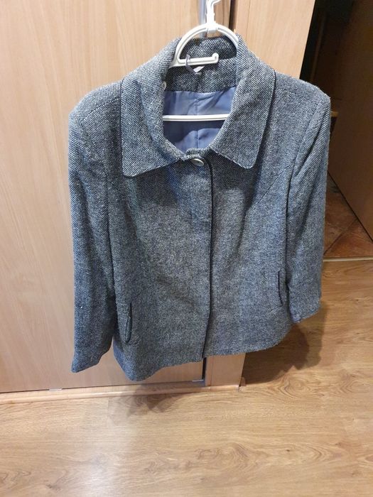 Sprzedam elegancka kurtkę damska rozm 46