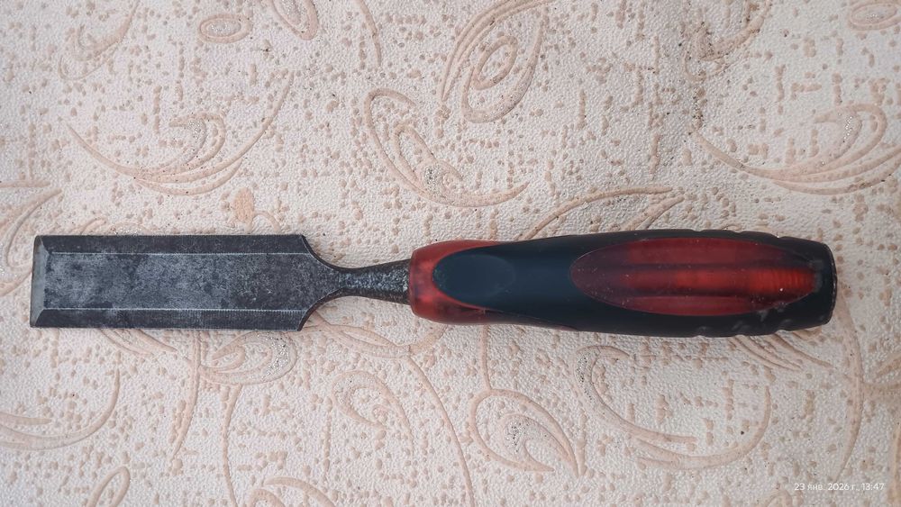 Ударная стамеска долото 32 мм, двухкомпонентная рукоятка.
