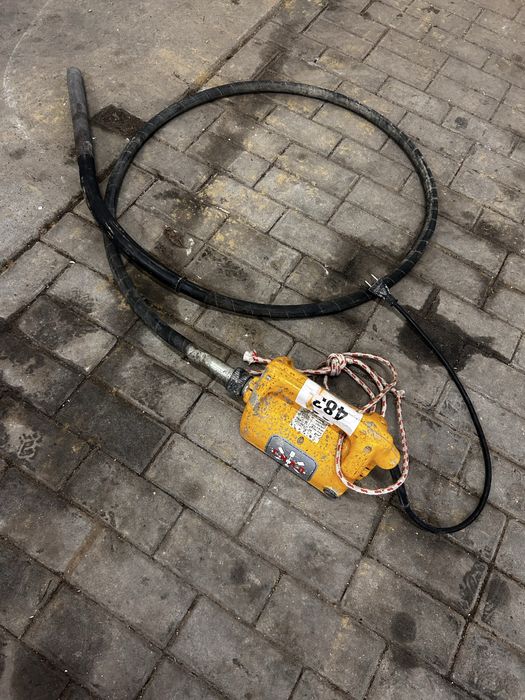 Wibrator do betonu ENAR AVMU